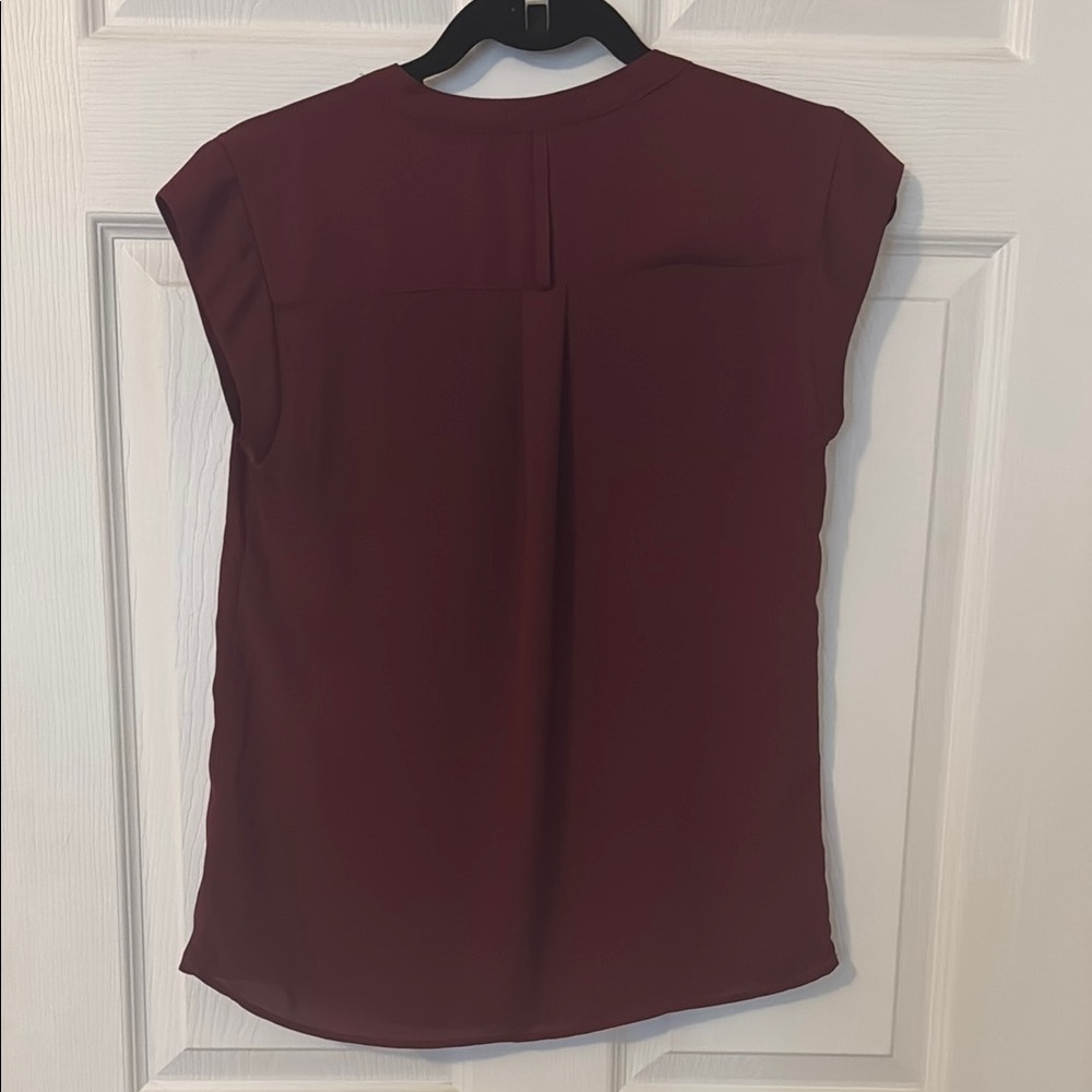 The Limited Women's Burgundy Top - Picture 2 of 2